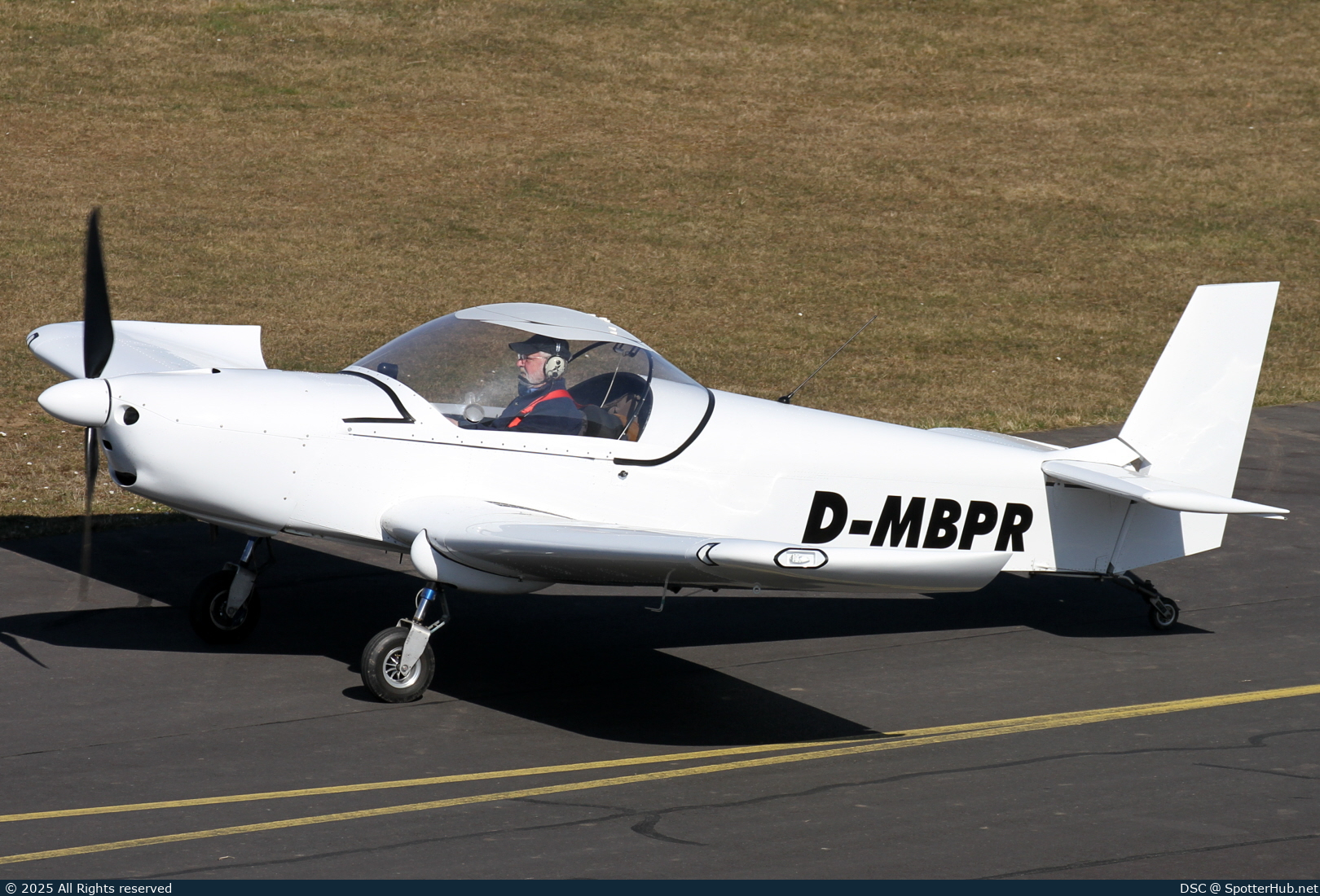 Photo of D-MBPR - Roland Z-602 operated by Private