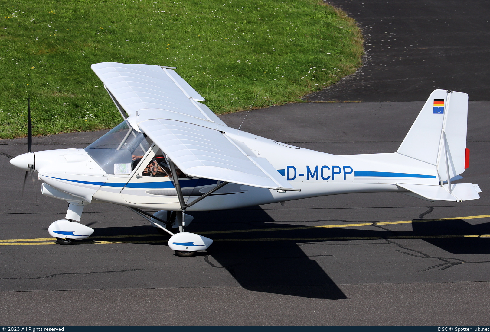 Photo of D-MCPP - Comco Ikarus C42 B operated by Private