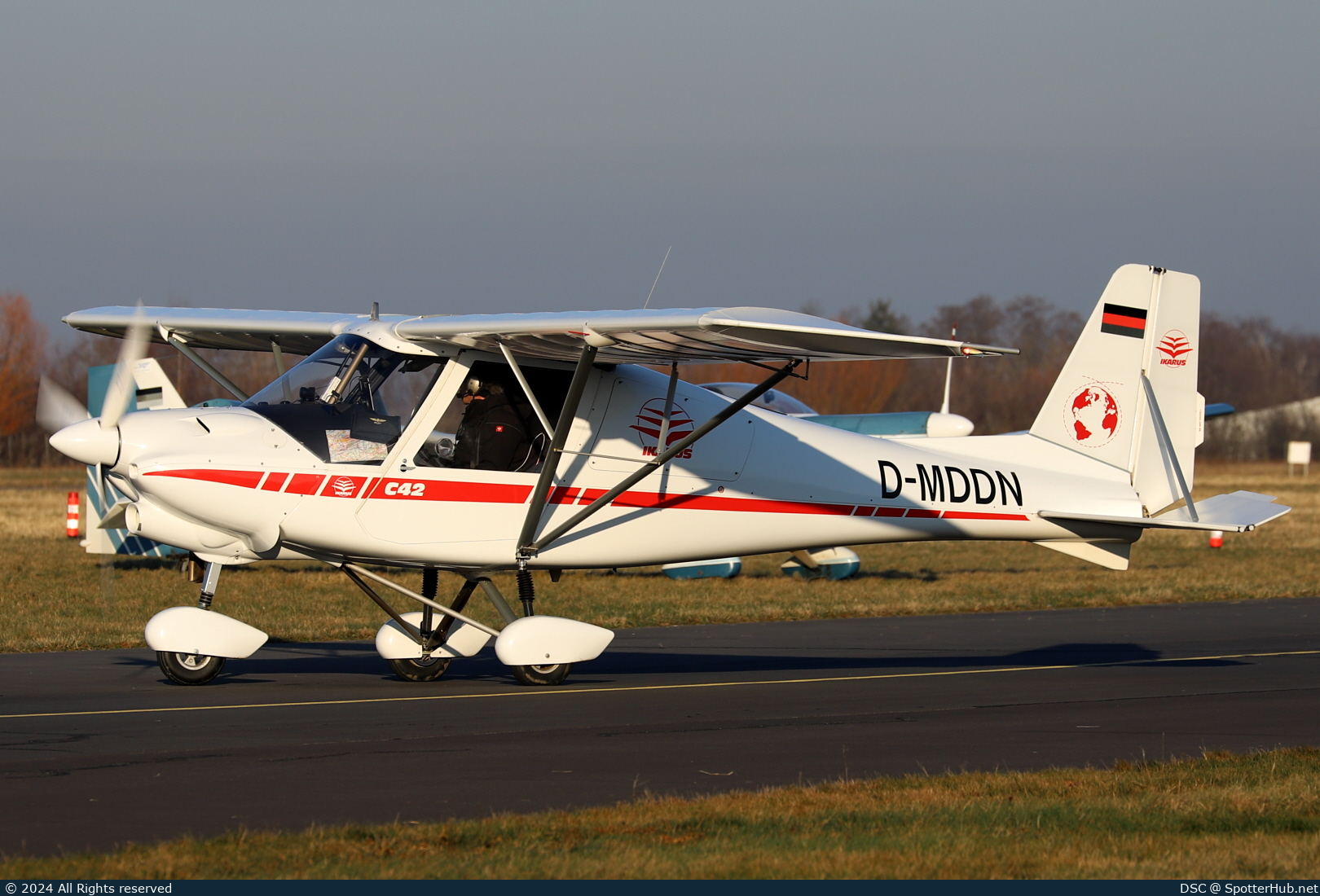 Photo of D-MDDN - Comco Ikarus C42 e operated by Aero-Club Gelnhausen