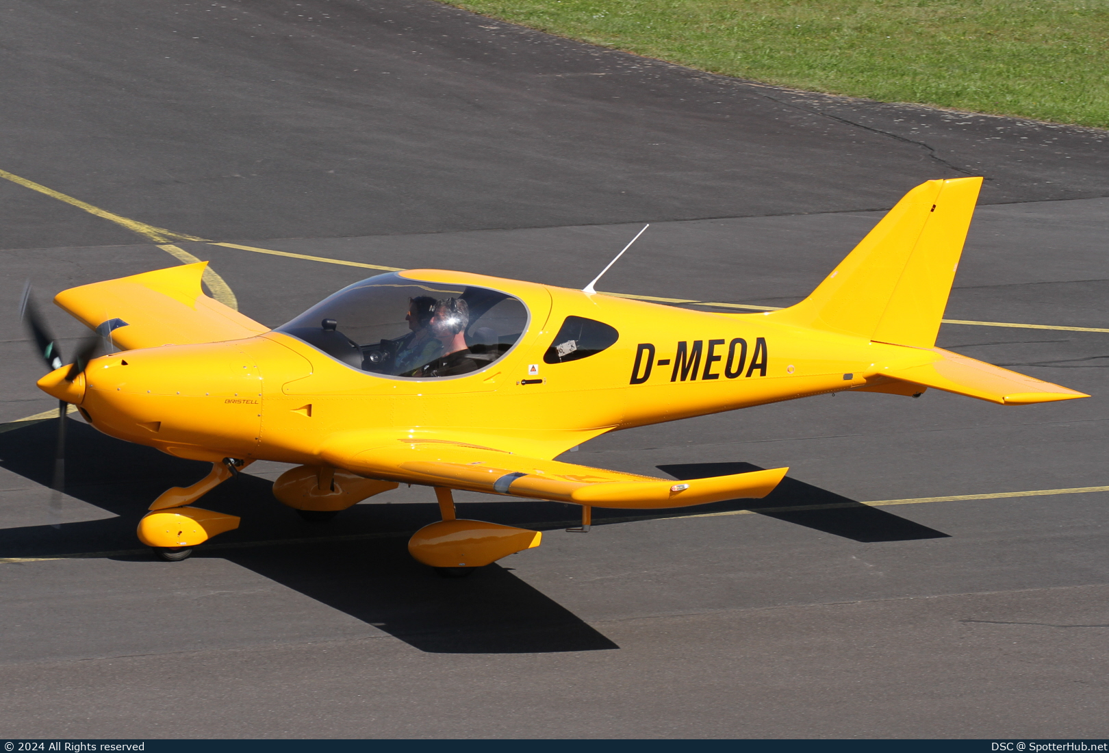 Photo of D-MEOA - BRM Aero Bristell NG 5 LSA operated by Private