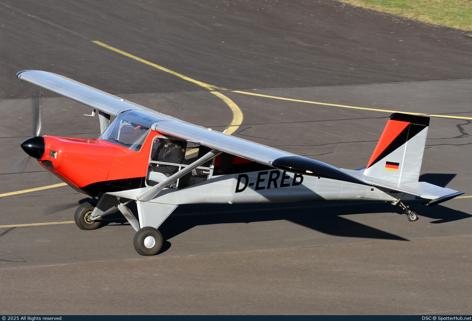 Photo of D-EREB - ULBI Wild Thing WT 01 operated by Private