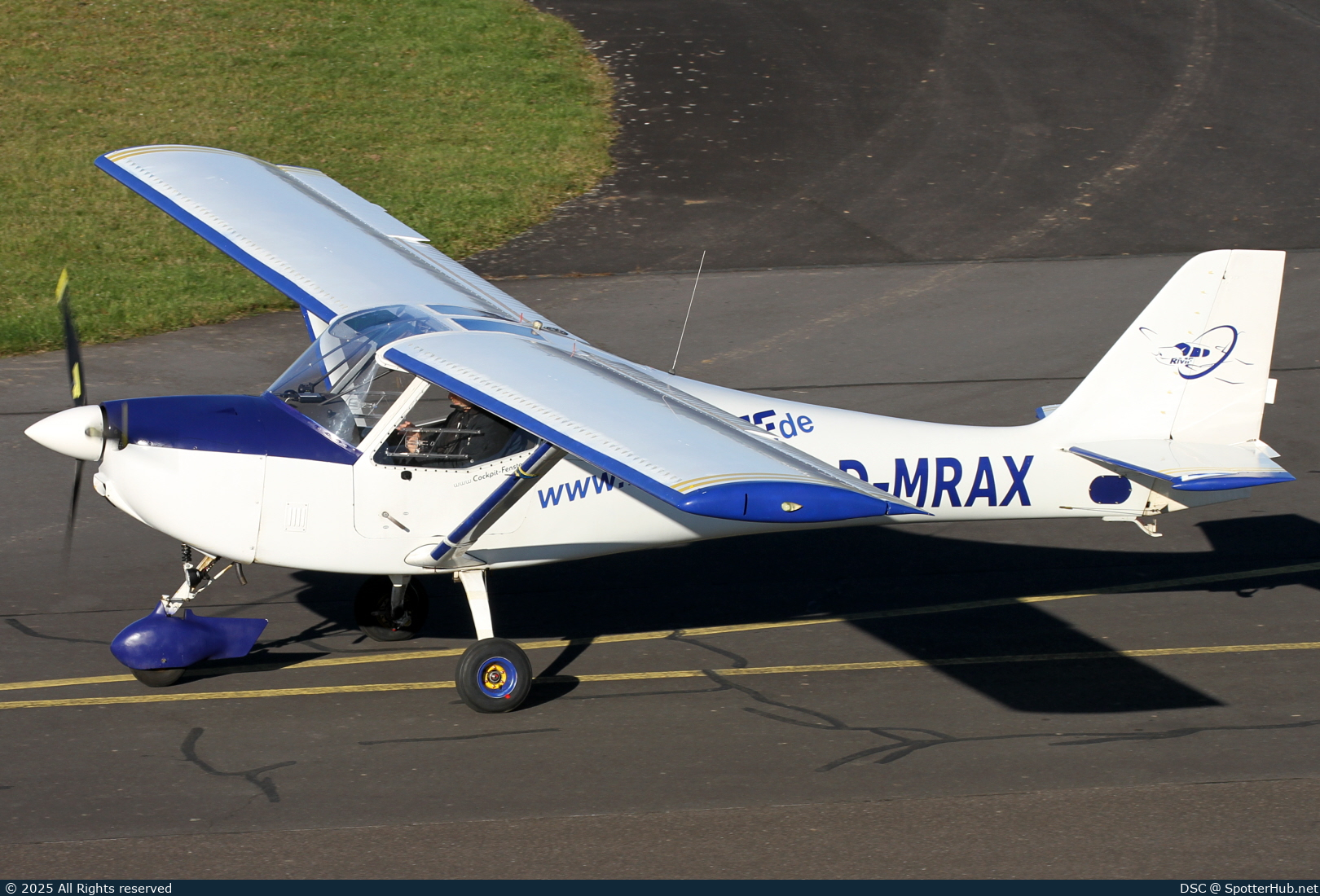 Photo of D-MRAX - FK-Lightplanes FK9 Mk.III operated by Rhein-Mosel-Flug