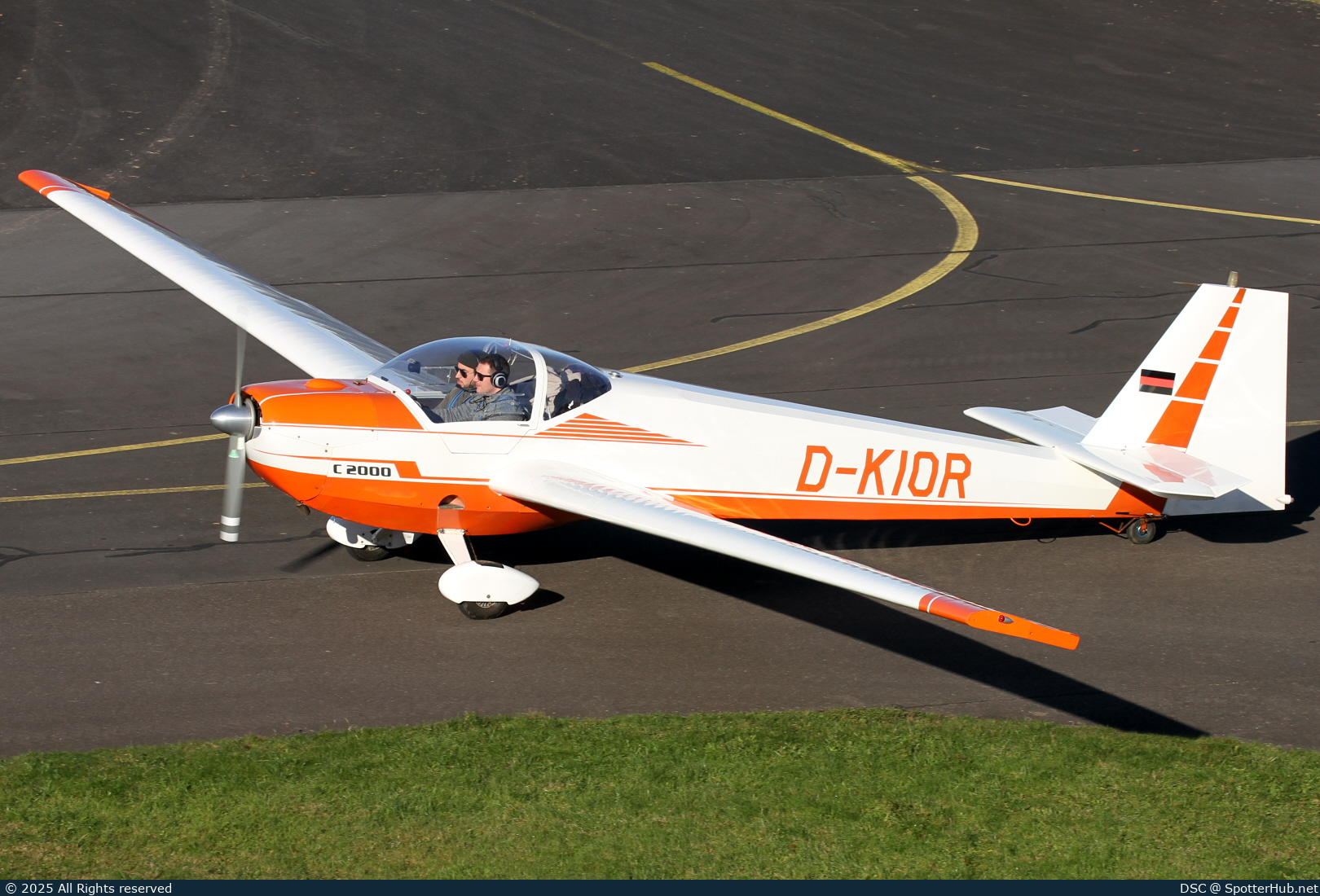 Photo of D-KIOR - Scheibe SF 25C Falke 2000 operated by Aero-Club Koblenz