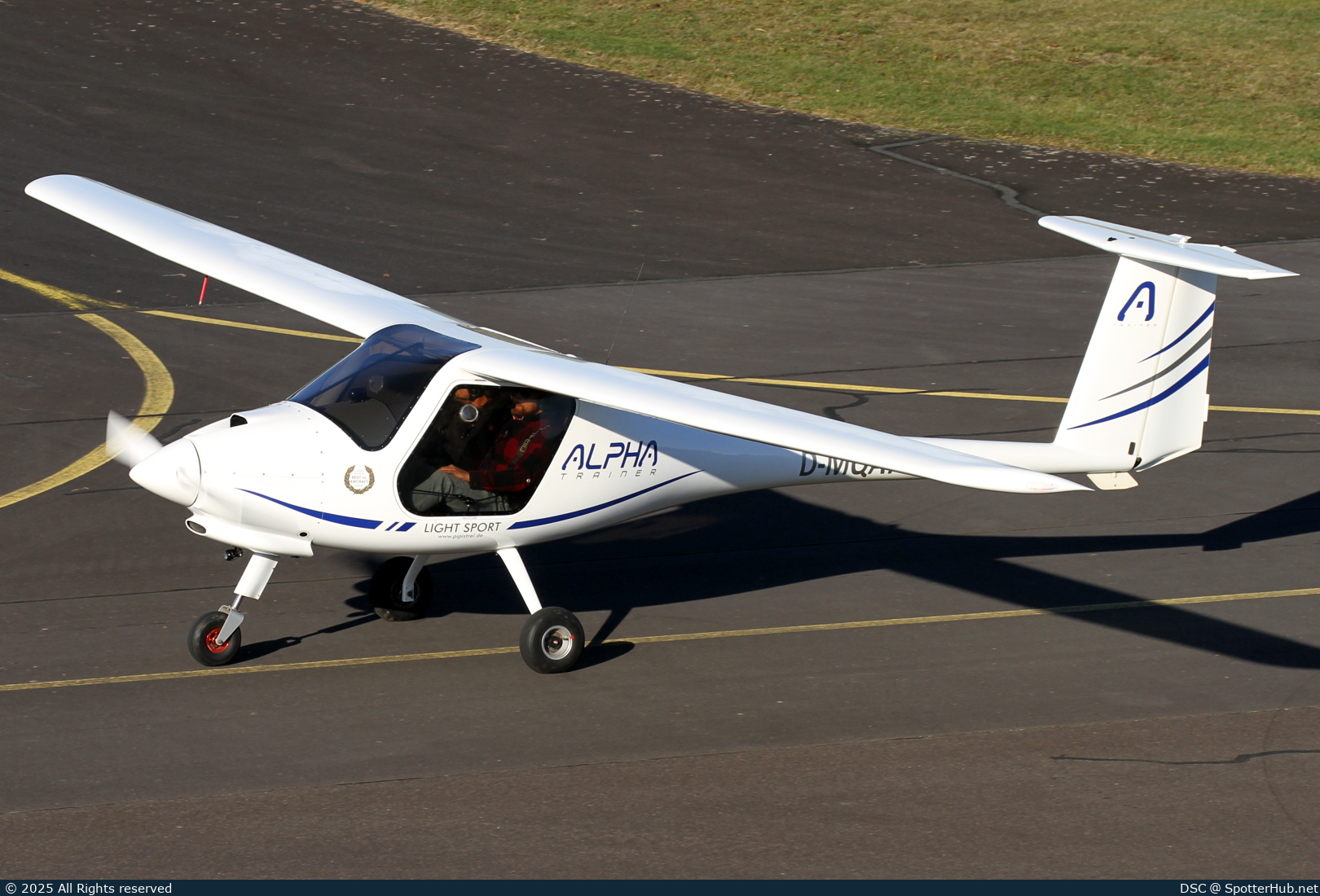 Photo of D-MQAT - Pipistrel Alpha Trainer operated by Aero-Club Koblenz
