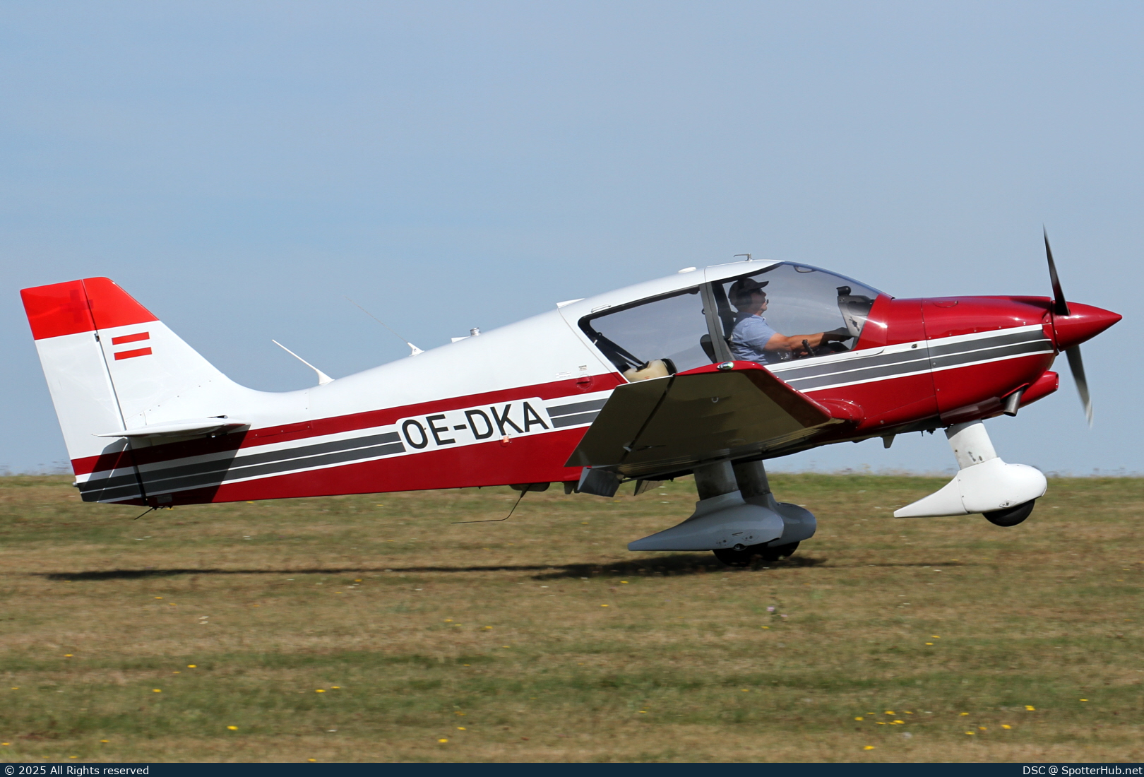 Photo of OE-DKA - Robin DR400/140B Major operated by Philips Fluggruppe Aachen