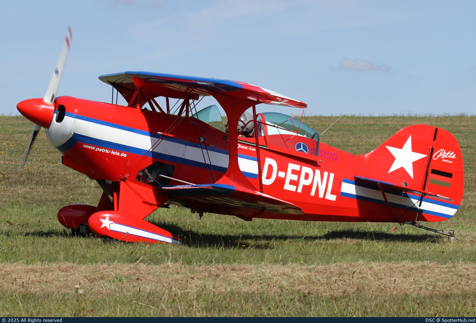 Photo of D-EPNL - Pitts S-1E Special operated by Private