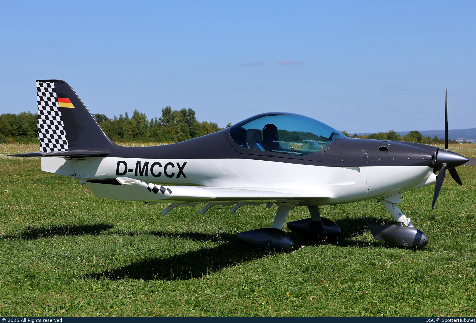 Photo of D-MCCX - FK-Lightplanes FK14 B Polaris operated by Private