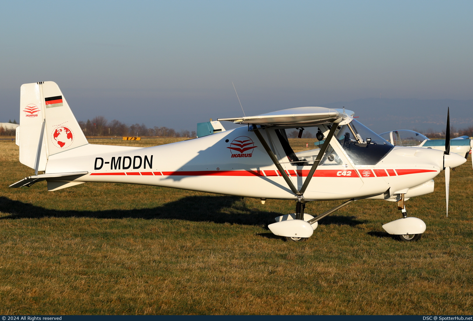 Photo of D-MDDN - Comco Ikarus C42 e operated by Aero-Club Gelnhausen