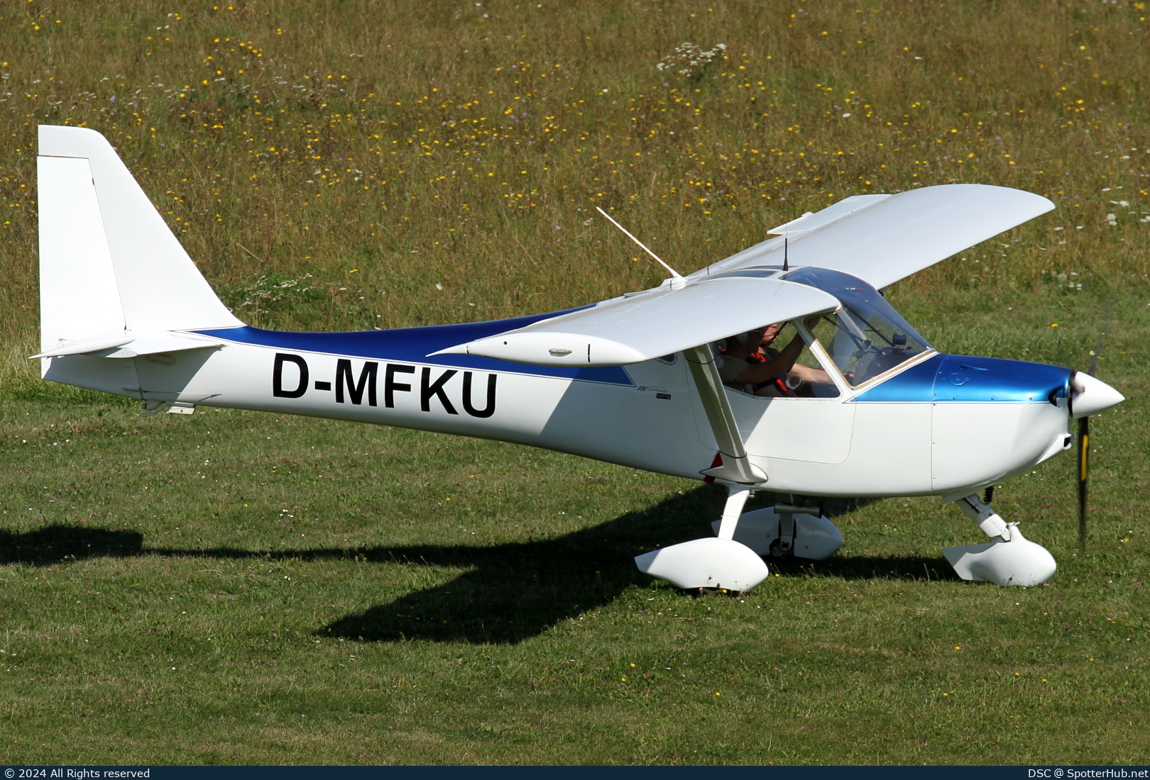 Photo of D-MFKU - FK-Lightplanes FK9 Mk.III operated by Private