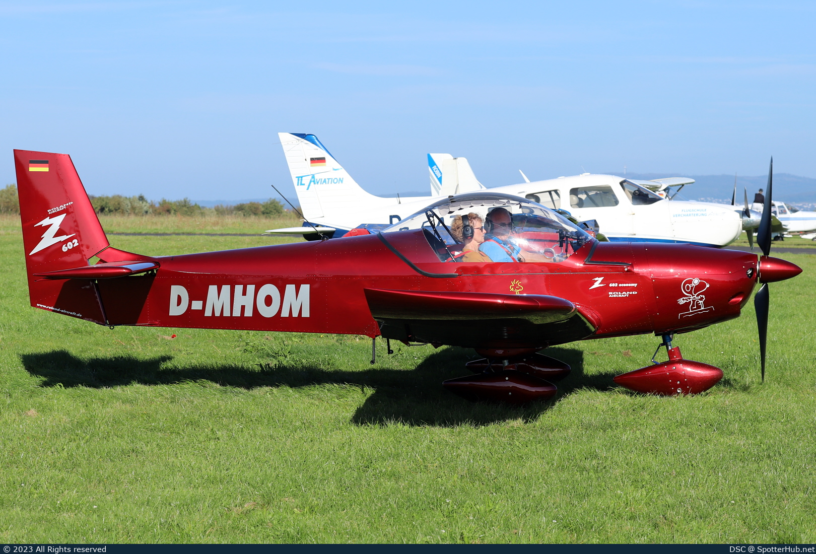 Photo of D-MHOM - Roland Z-602 operated by Private