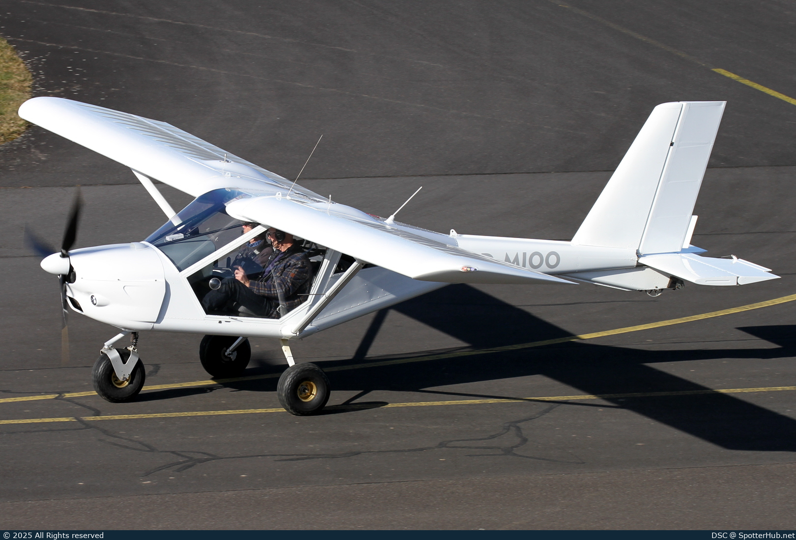 Photo of D-MIOO - Aeroprakt A-22L2 operated by Private