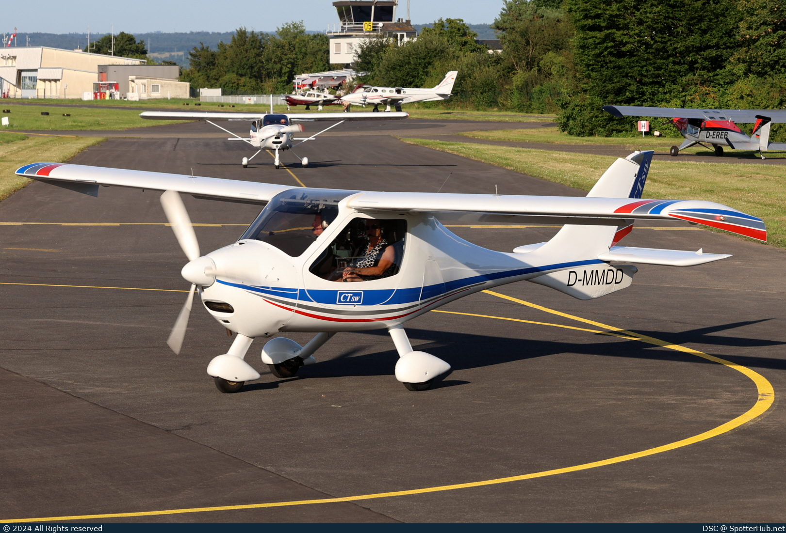 Photo of D-MMDD - Flight Design CTsw operated by Private