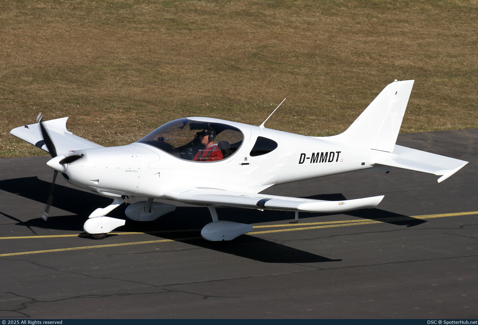 Photo of D-MMDT - BRM Aero Bristell NG 5 LSA operated by Private