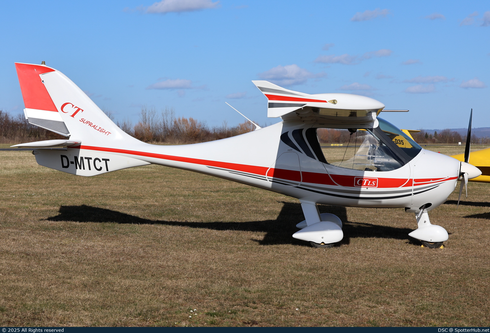 Photo of D-MTCT - Flight Design CT Supralight operated by Private
