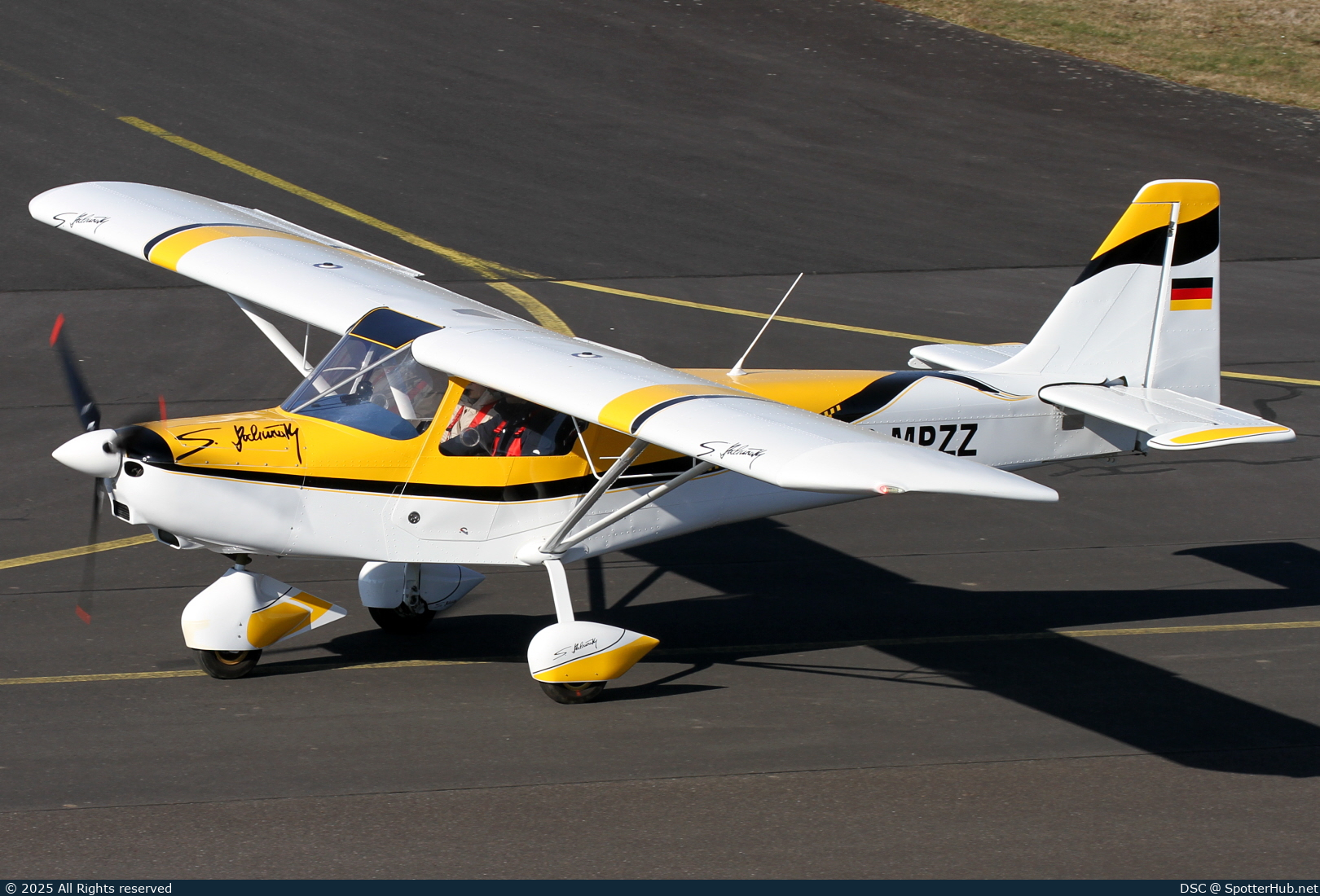 Photo of D-MPZZ - Aero-East-Europe Sila 450 C operated by Private
