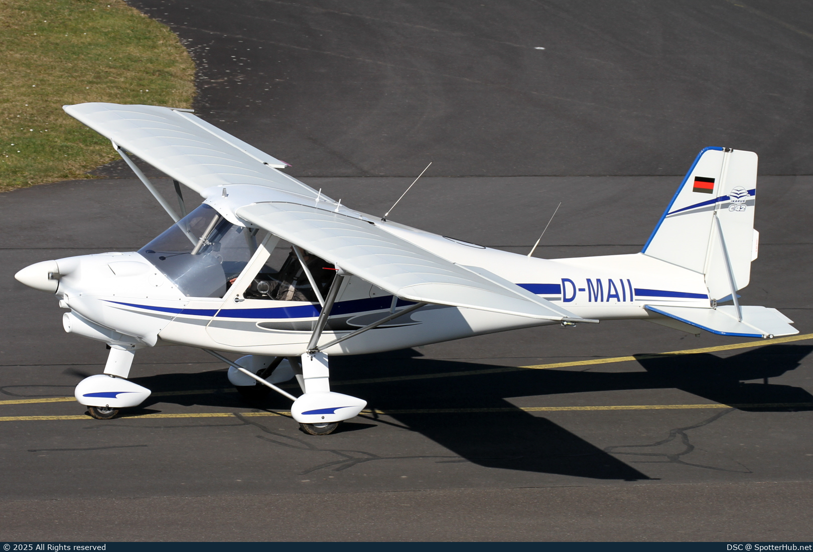 Photo of D-MAII - Comco Ikarus C42 operated by Private
