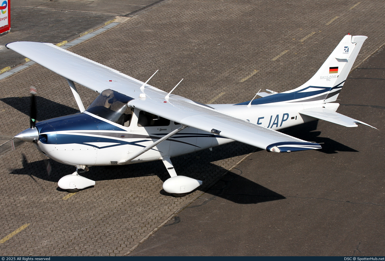Photo of D-EJAP - Cessna T182T Turbo Skylane TC operated by Private