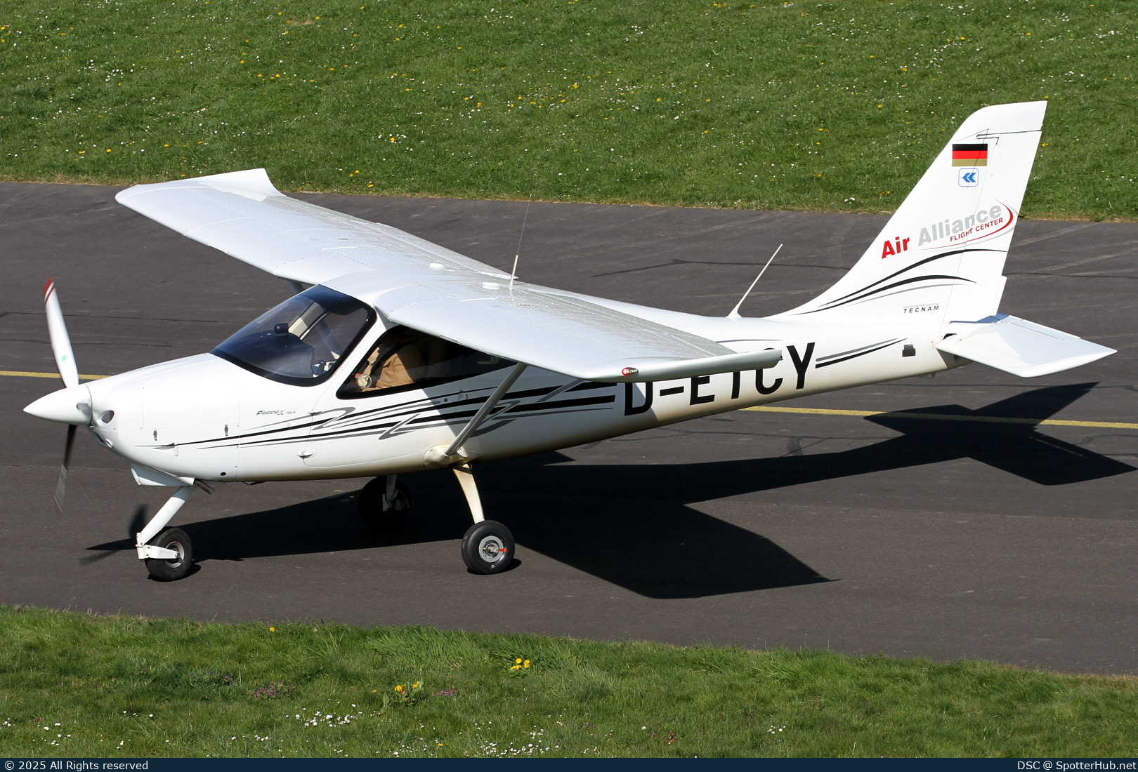 Photo of D-ETCY - Tecnam P2008JC Mk.II operated by Air Alliance Flight Center