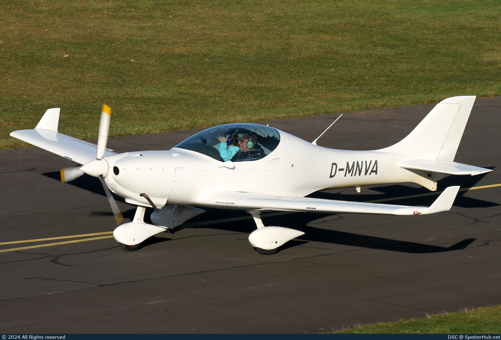 Photo of D-MNVA - AeroSpool WT9 Dynamic operated by Luftsportverein Vlotho