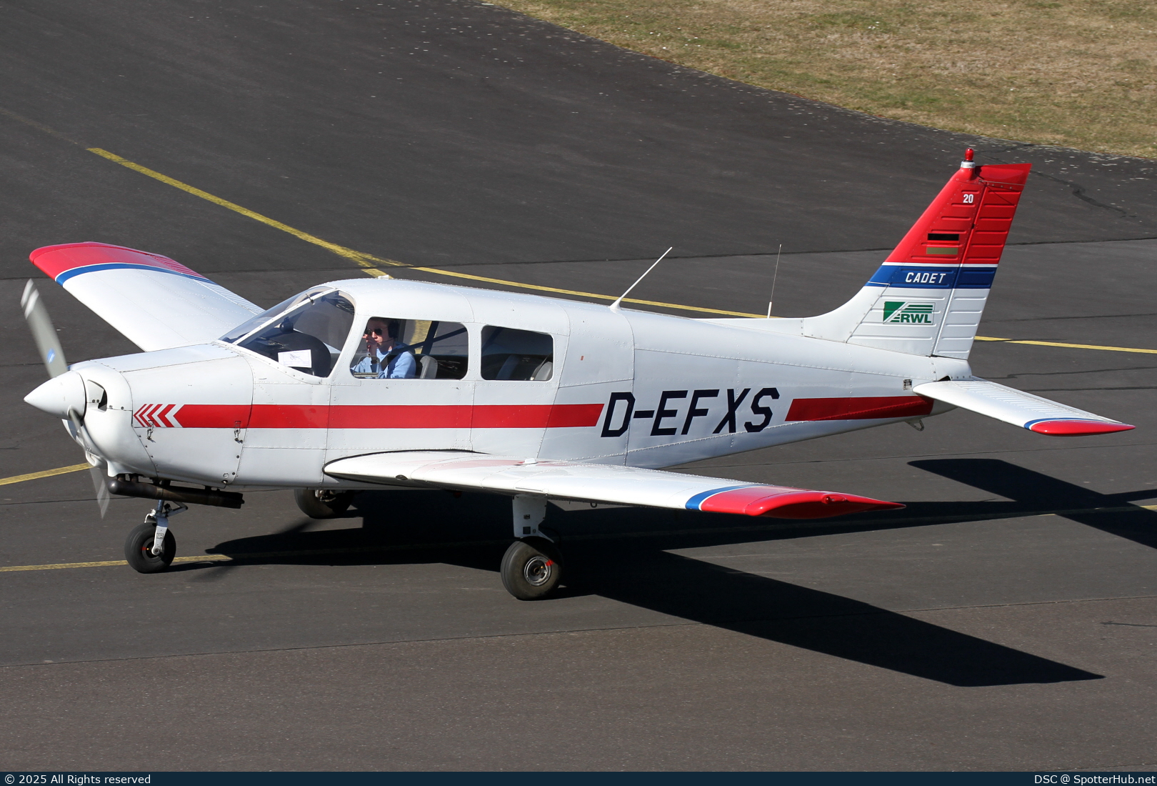 Photo of D-EFXS - Piper PA-28-161 Cadet operated by RWL German Flight Academy