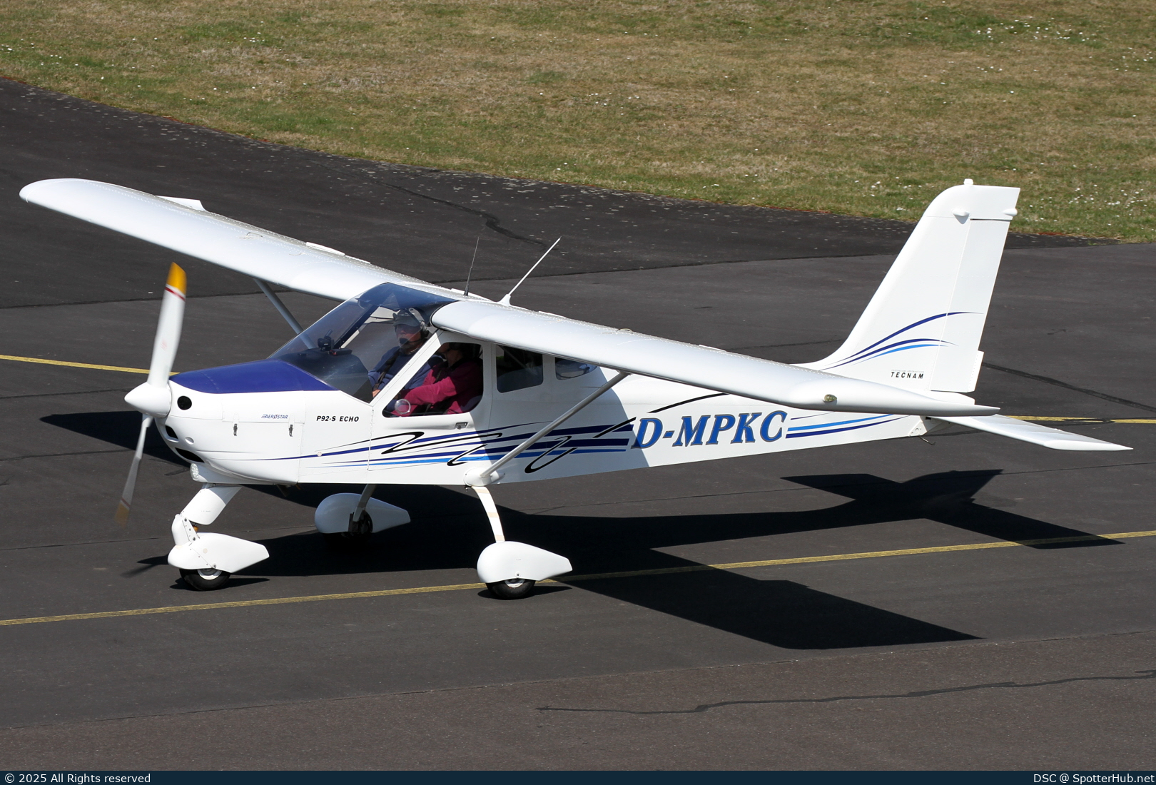 Photo of D-MPKC - Tecnam P92 Echo Super operated by Private