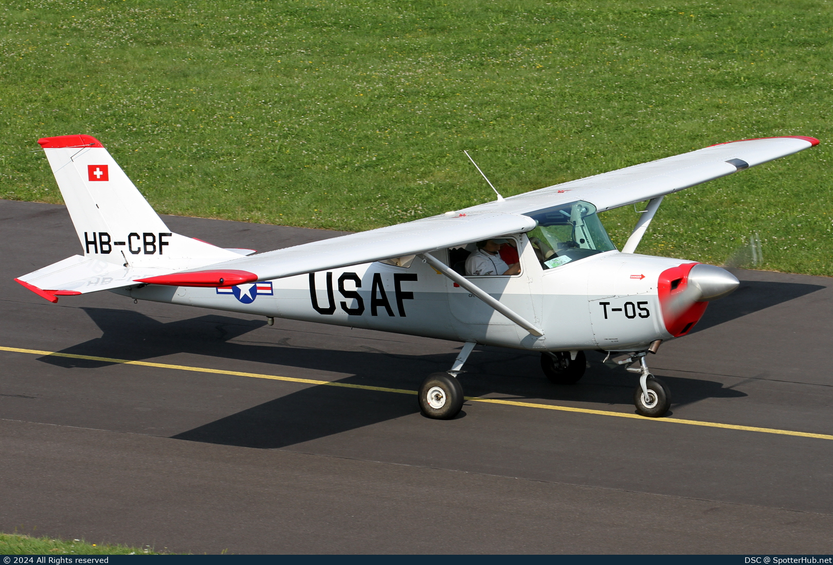 Photo of HB-CBF - Reims-Cessna F150F operated by Fliegerschule Ostschweiz