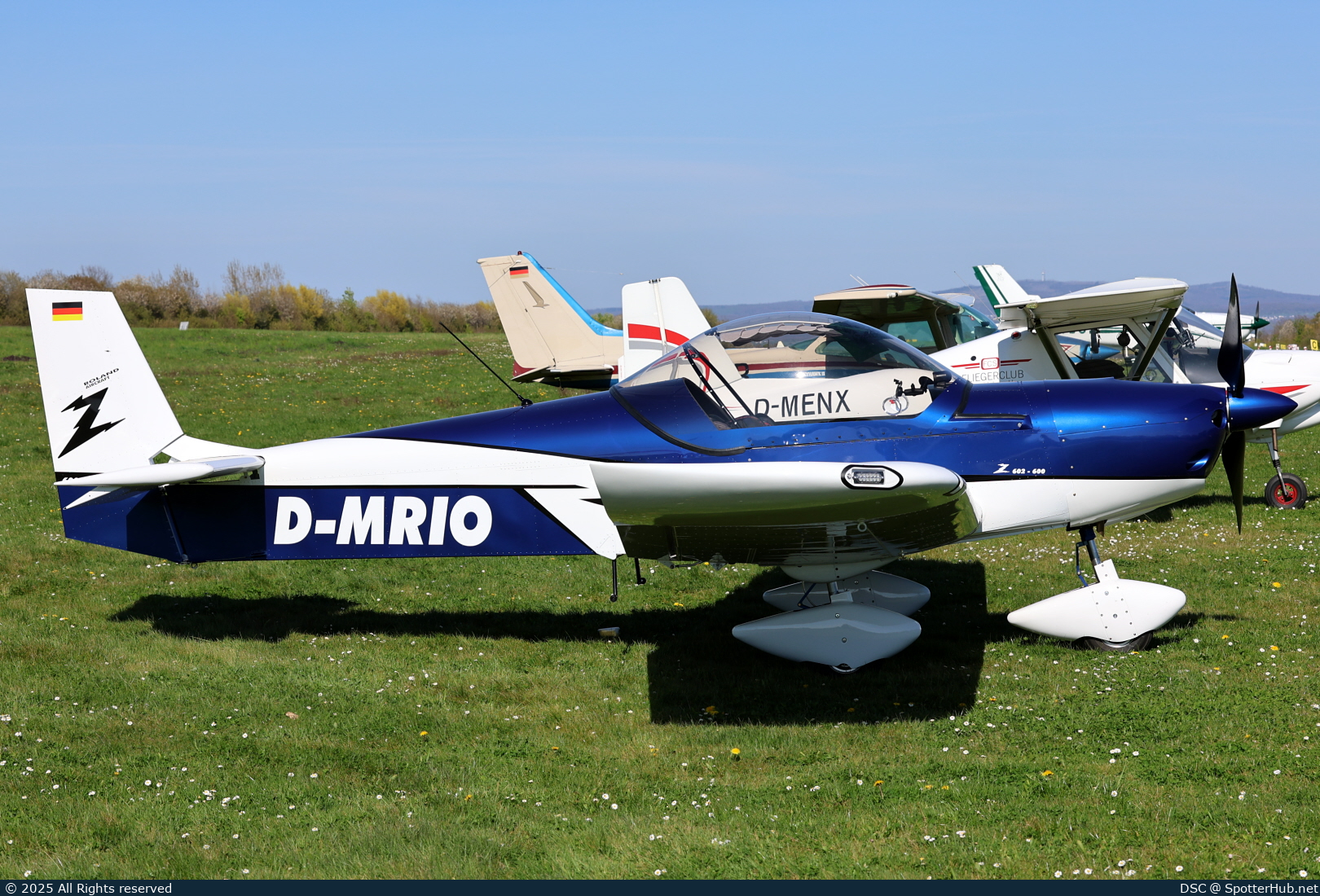 Photo of D-MRIO - Roland Z-602 operated by Private