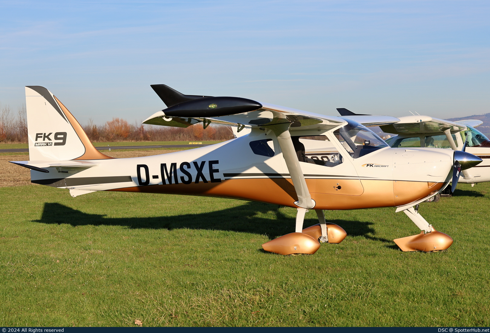 Photo of D-MSXE - FK-Lightplanes FK9 Mk.VI operated by Private