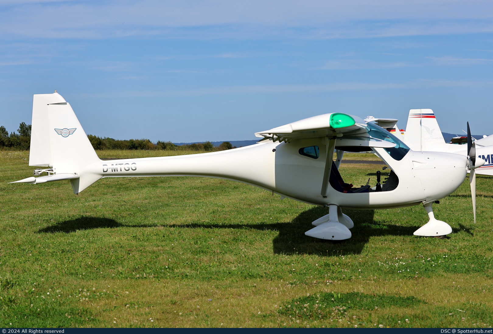 Photo of D-MTGG - Remos G3 Mirage operated by Air Academy GmbH