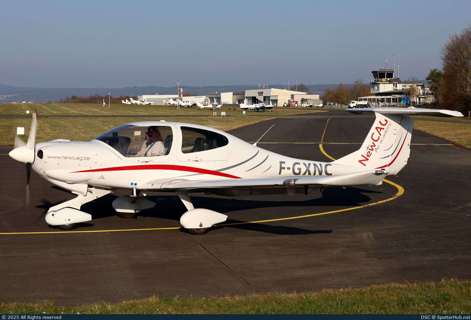 Photo of F-GXNC - Diamond DA40 Diamond Star TDI operated by New CAG Air Academy