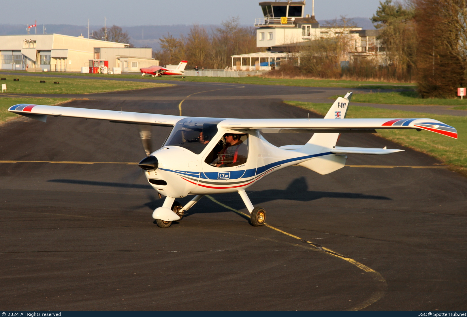 Photo of 57-BLT - Flight Design CTsw operated by Private