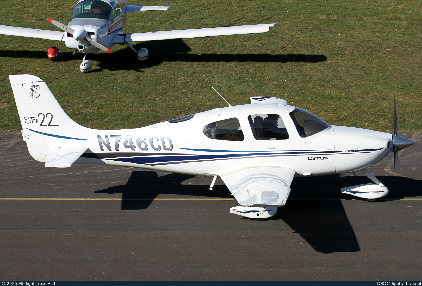 Photo of N746CD - Cirrus SR22 G1 operated by Private