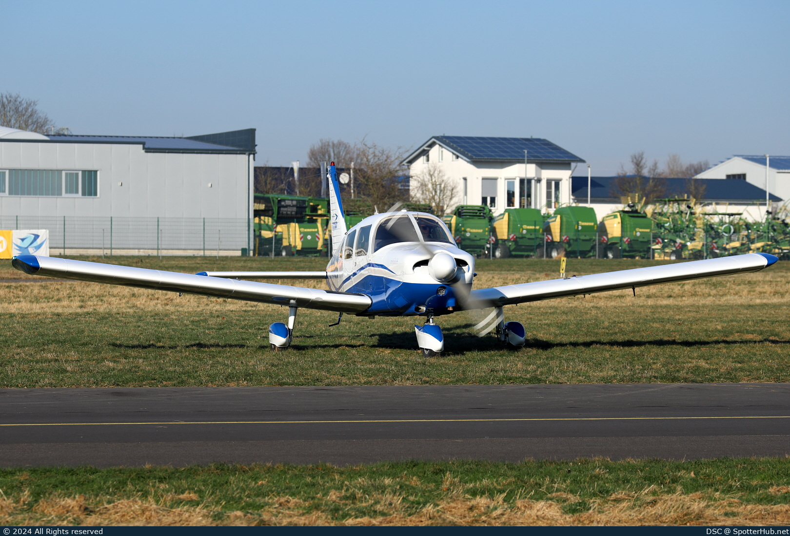 Photo of N3987X - Piper PA-28-180 Cherokee Archer operated by Cycloon Holland