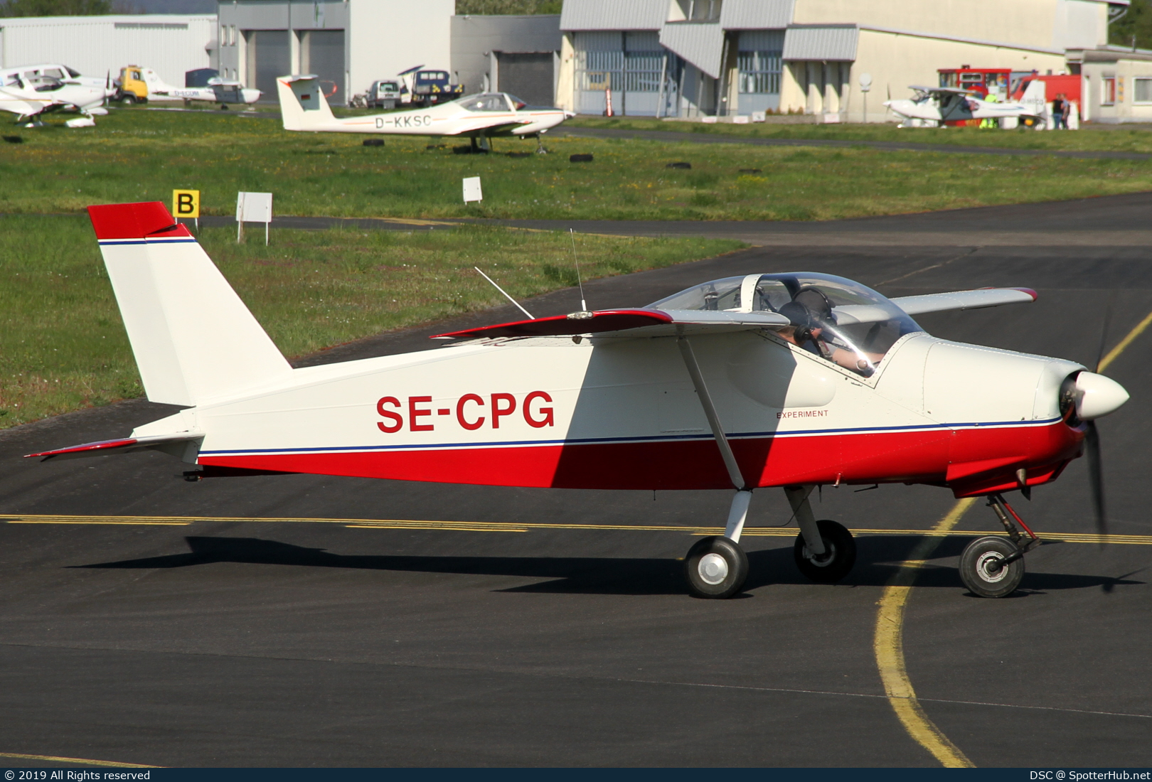 Photo of SE-CPG - Malmö MFI-9 Junior operated by Private