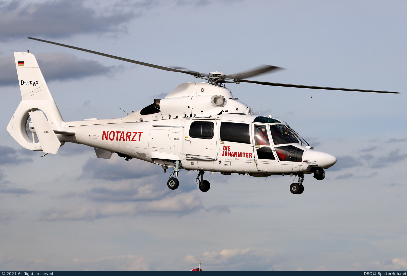 Photo of D-HFVP - Aérospatiale AS365N3 Dauphin 2 operated by Johanniter Luftrettung (opb Heli-Flight)