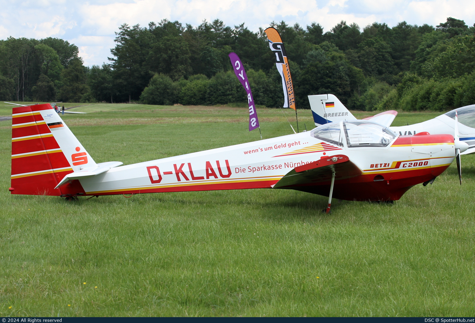 Photo of D-KLAU - Scheibe SF 25C Falke 2000 operated by Private