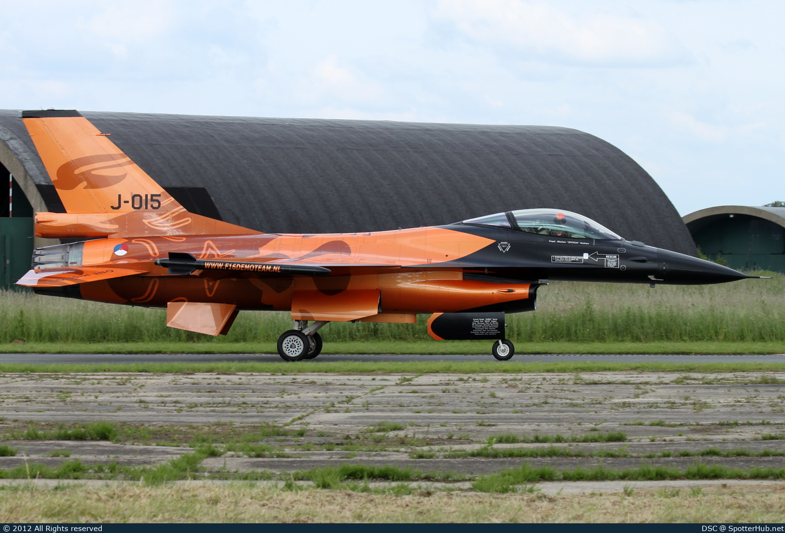 Photo of J-015 - General Dynamics F-16AM Fighting Falcon operated by Royal Netherlands Air Force