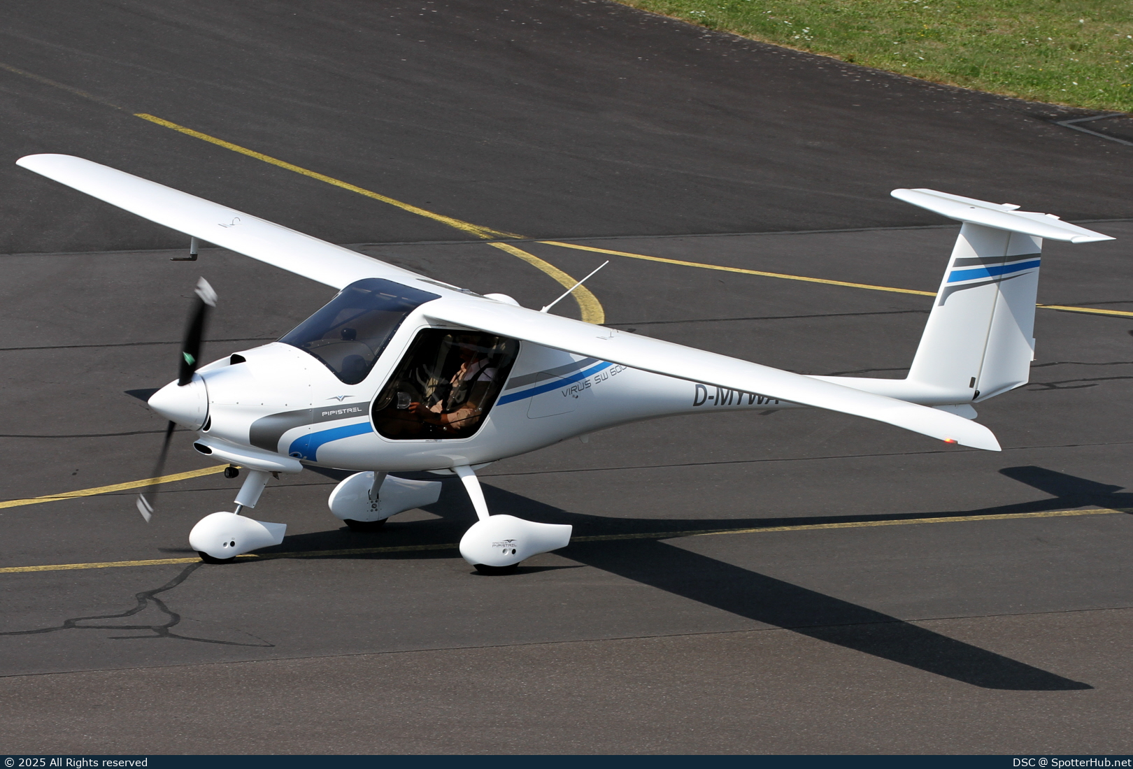 Photo of D-MYWA - Pipistrel Virus SW 600 D operated by Private