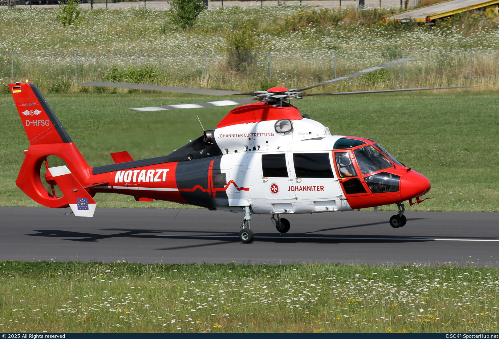 Photo of D-HFSG - Aérospatiale AS365N3 Dauphin 2 operated by Johanniter Luftrettung (opb Heli-Flight)
