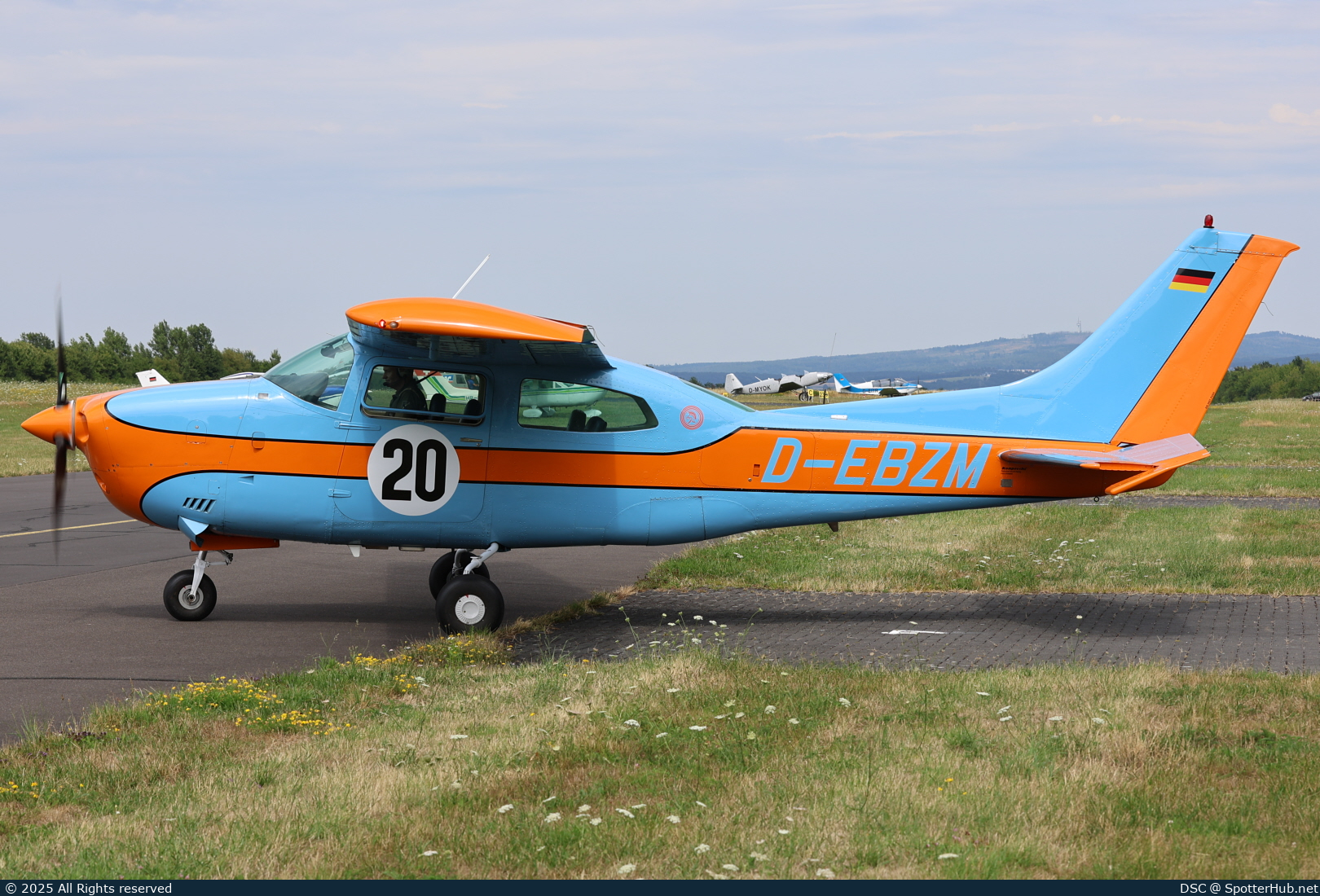 Photo of D-EBZM - Cessna T210L Turbo Centurion operated by Private