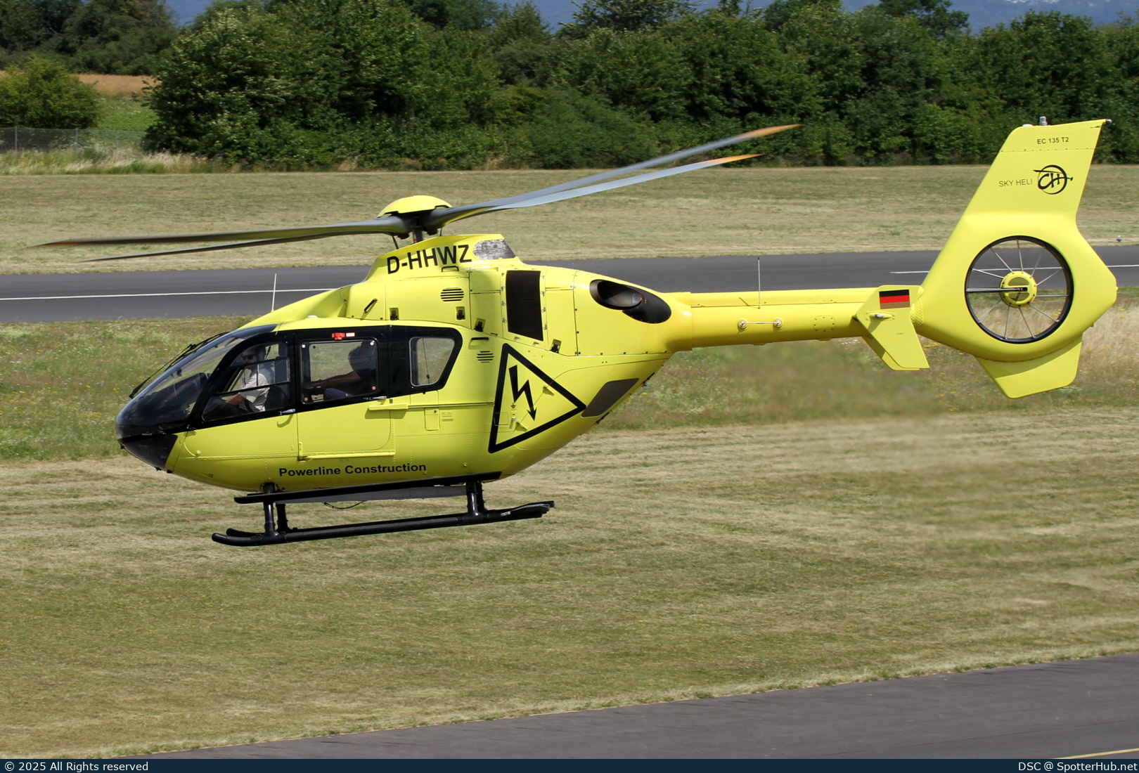 Photo of D-HHWZ - Eurocopter EC135 T2 operated by Sky Heli
