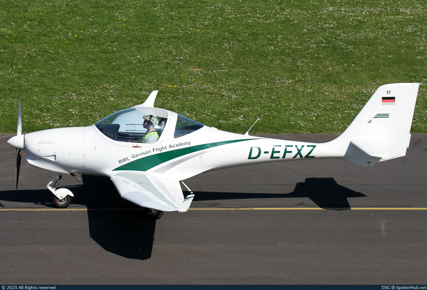 Photo of D-EFXZ - Aquila A210 operated by RWL German Flight Academy