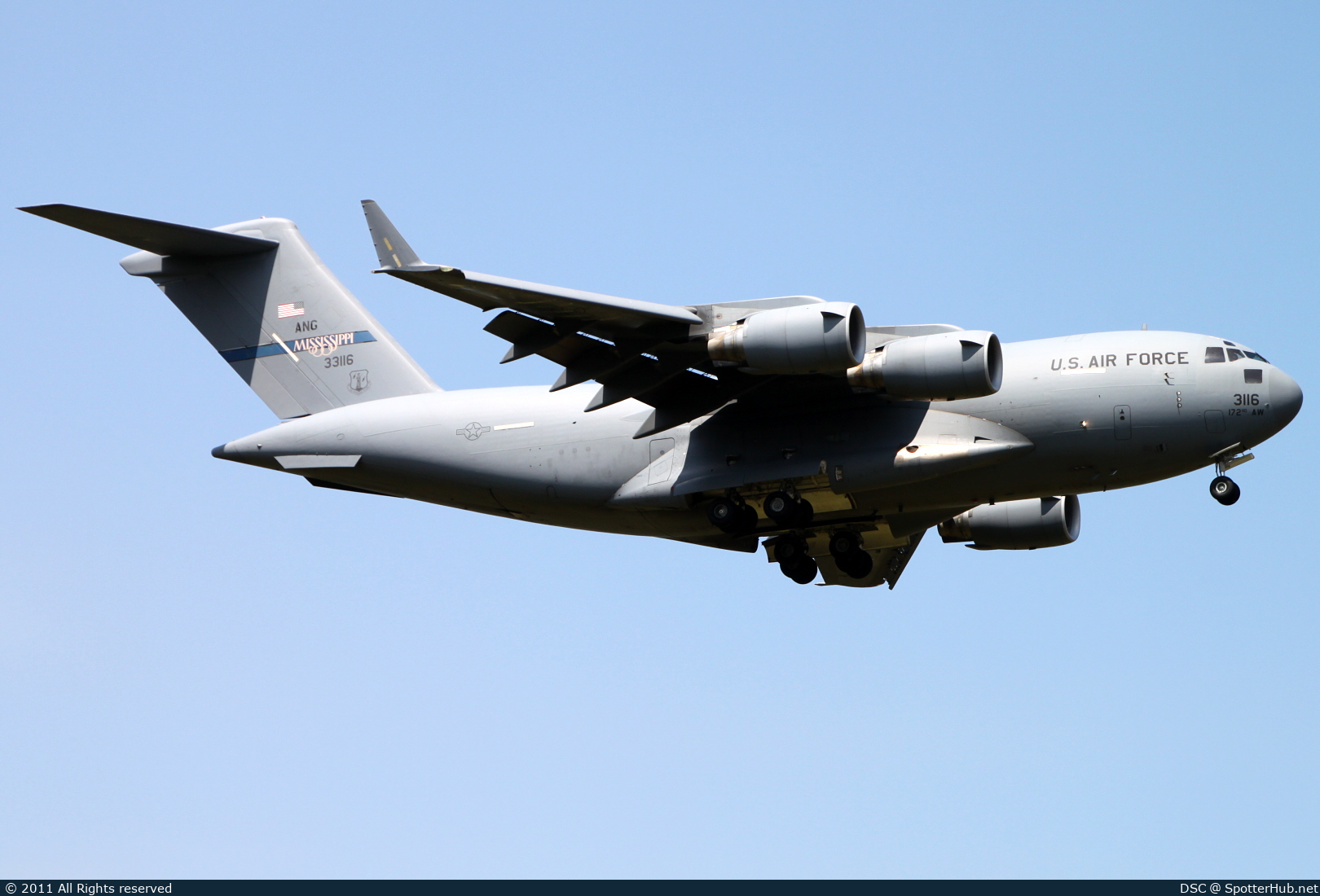 Photo of 03-3116 - Boeing C-17A Globemaster III operated by US Air Force