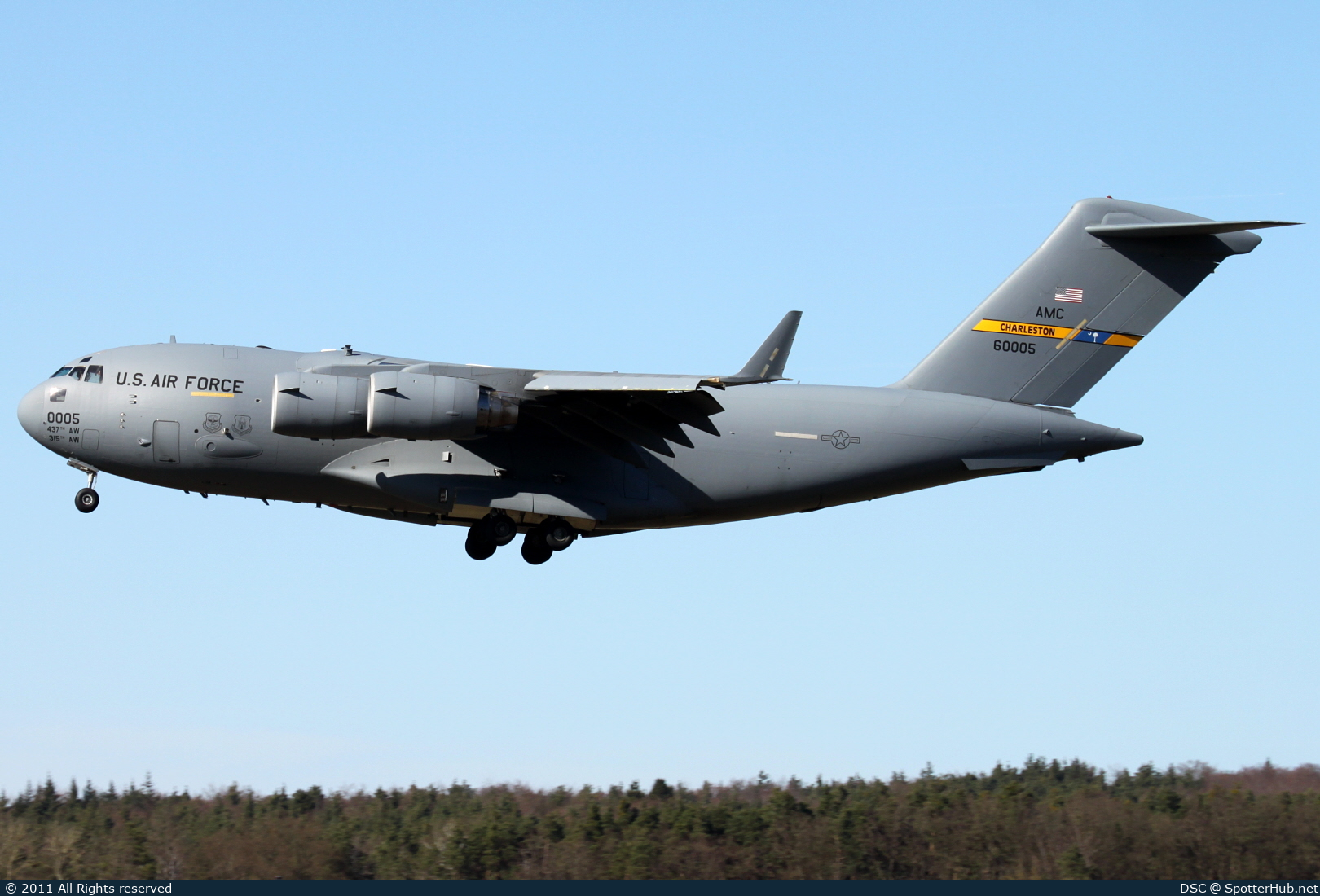 Photo of 96-0005 - Boeing C-17A Globemaster III operated by US Air Force