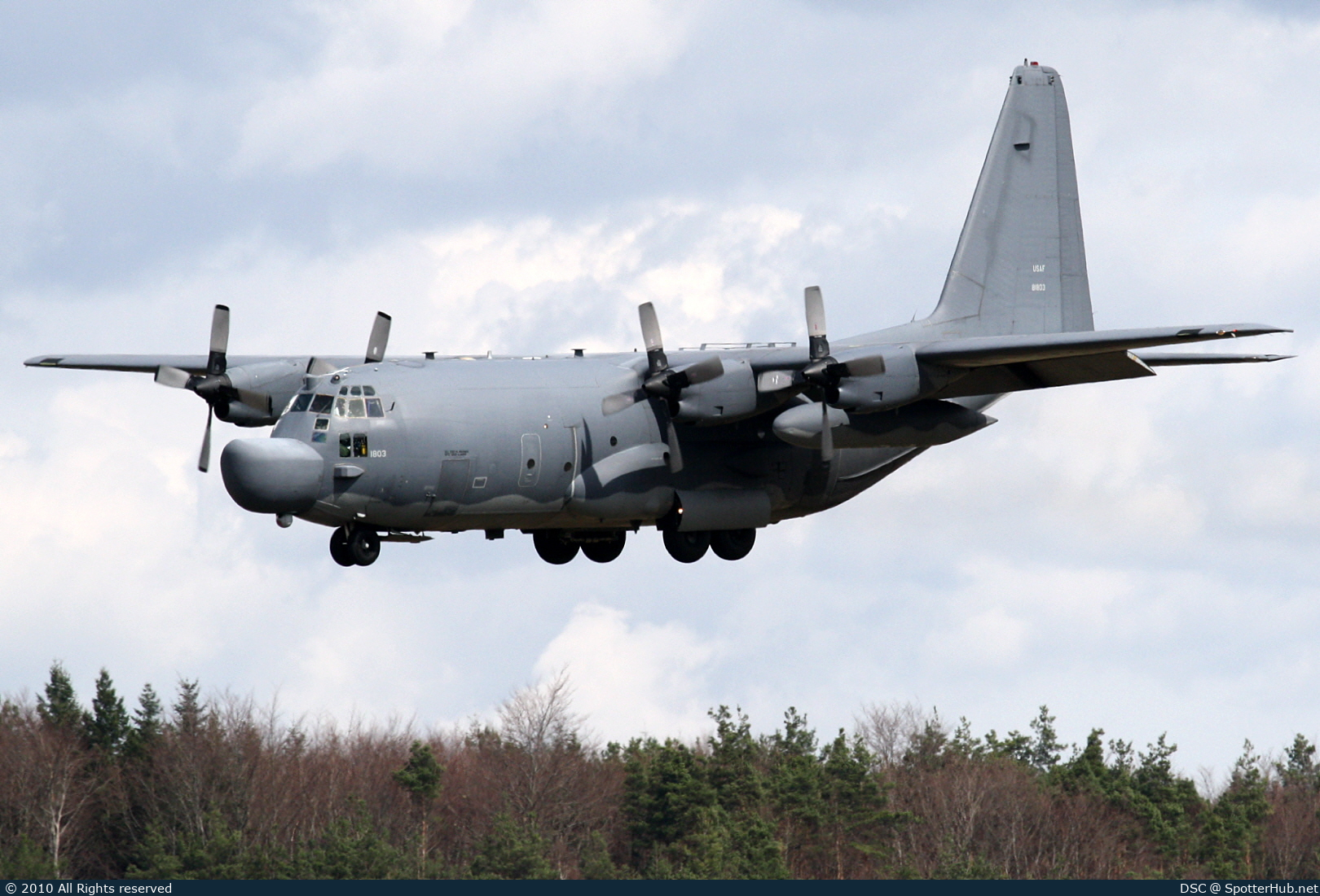 Photo of 88-1803 - Lockheed MC-130H Hercules operated by US Air Force
