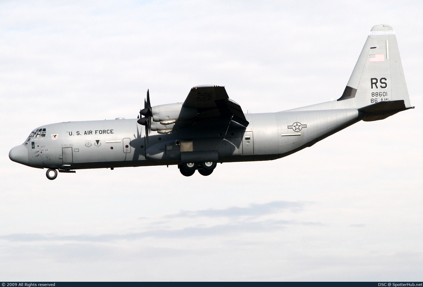 Photo of 08-8601 - Lockheed Martin C-130J-30 Super Hercules operated by US Air Force