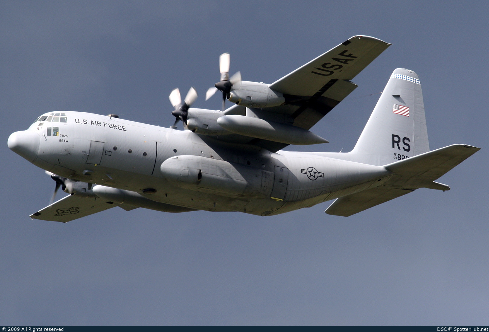 Photo of 63-7825 - Lockheed C-130E Hercules operated by US Air Force