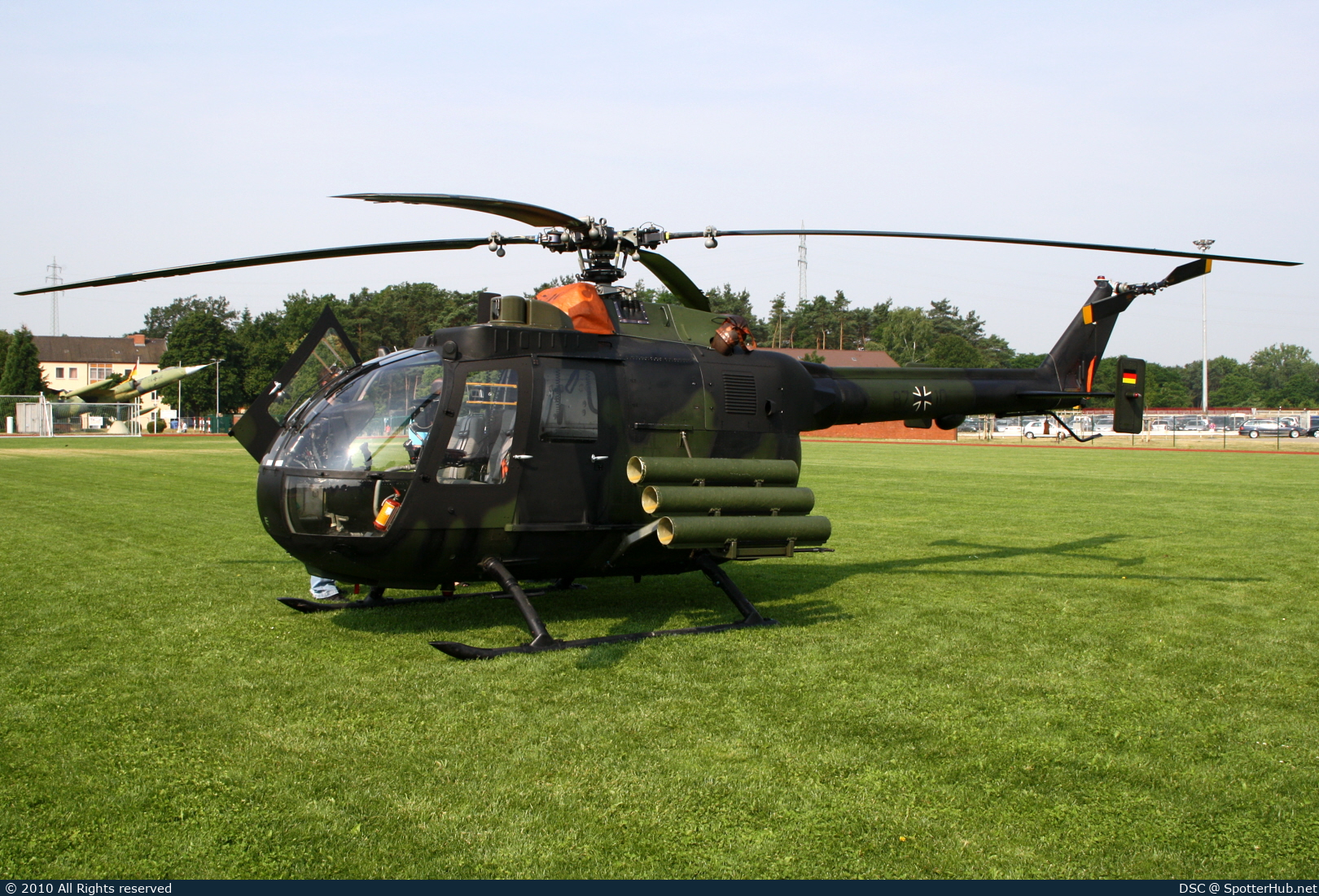 Photo of 87+10 - MBB Bo 105P1 operated by German Army