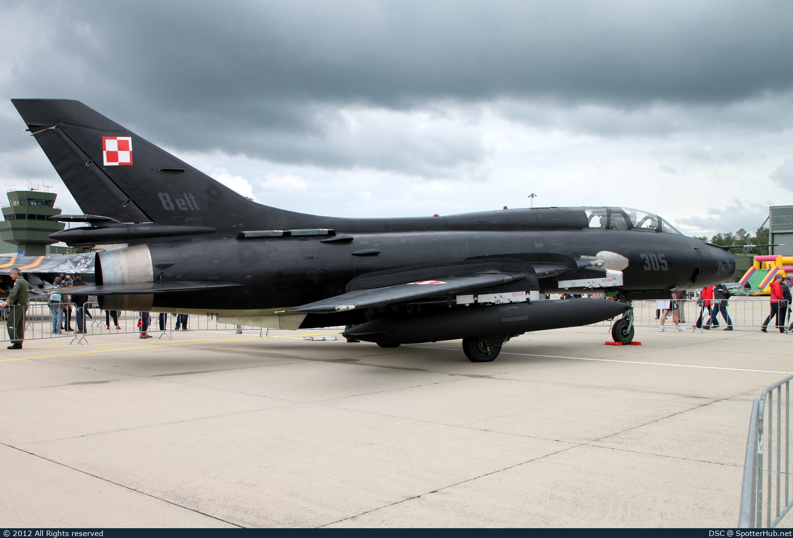 Photo of 305 - Sukhoi Su-22UM3K Fitter-G operated by Polish Air Force