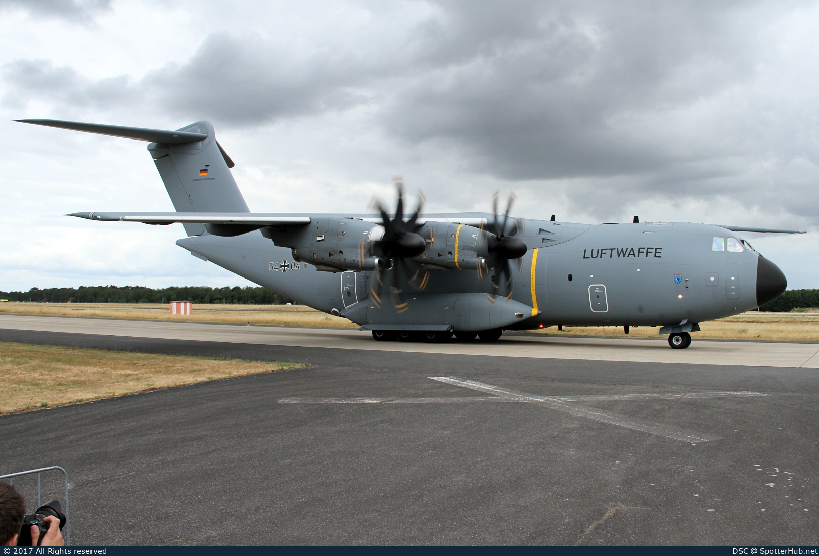 Photo of 54+04 - Airbus A400M Atlas operated by German Air Force